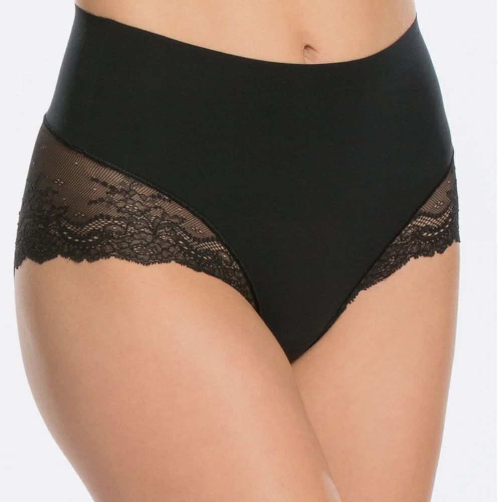 SPANX Undie-tectable® Lace Hi-Hipster Panty New Size Small Black
